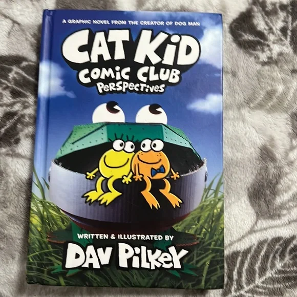 Cat kid comic club books!! Great pick for young readers. A really great bundle - Picture 3 of 5